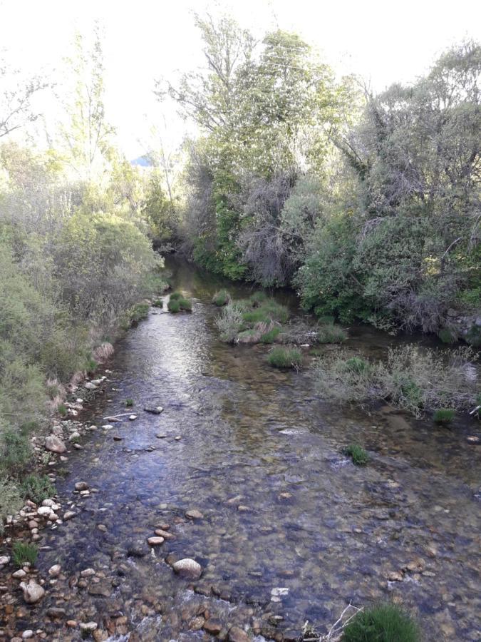 Pensjonat Zaguan Rascafría Zewnętrze zdjęcie